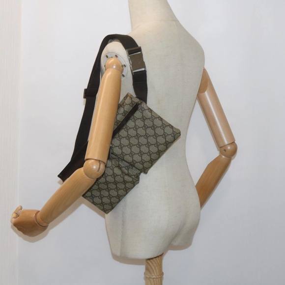 GUCCI GG Supreme Shoulder Bag - Picture 7 of 16